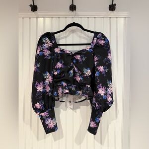Lovers + Friends Black and Pink Puff Sleeve Crop Blouse